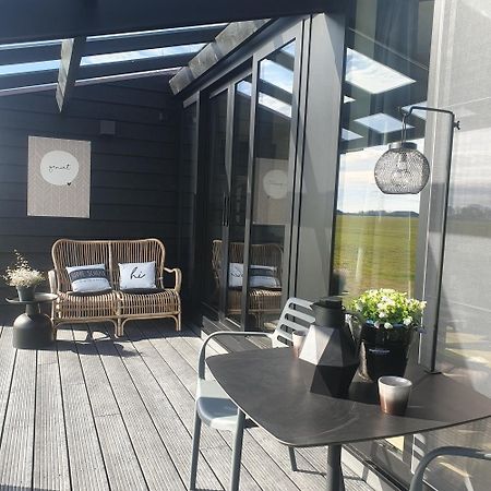 Hippe Schuur Bed and Breakfast Tytsjerk Buitenkant foto