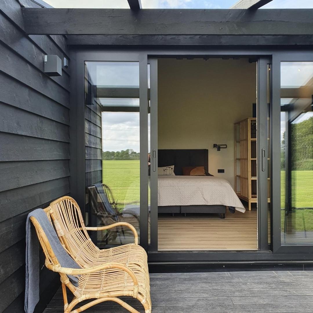 Hippe Schuur Bed and Breakfast Tytsjerk Buitenkant foto