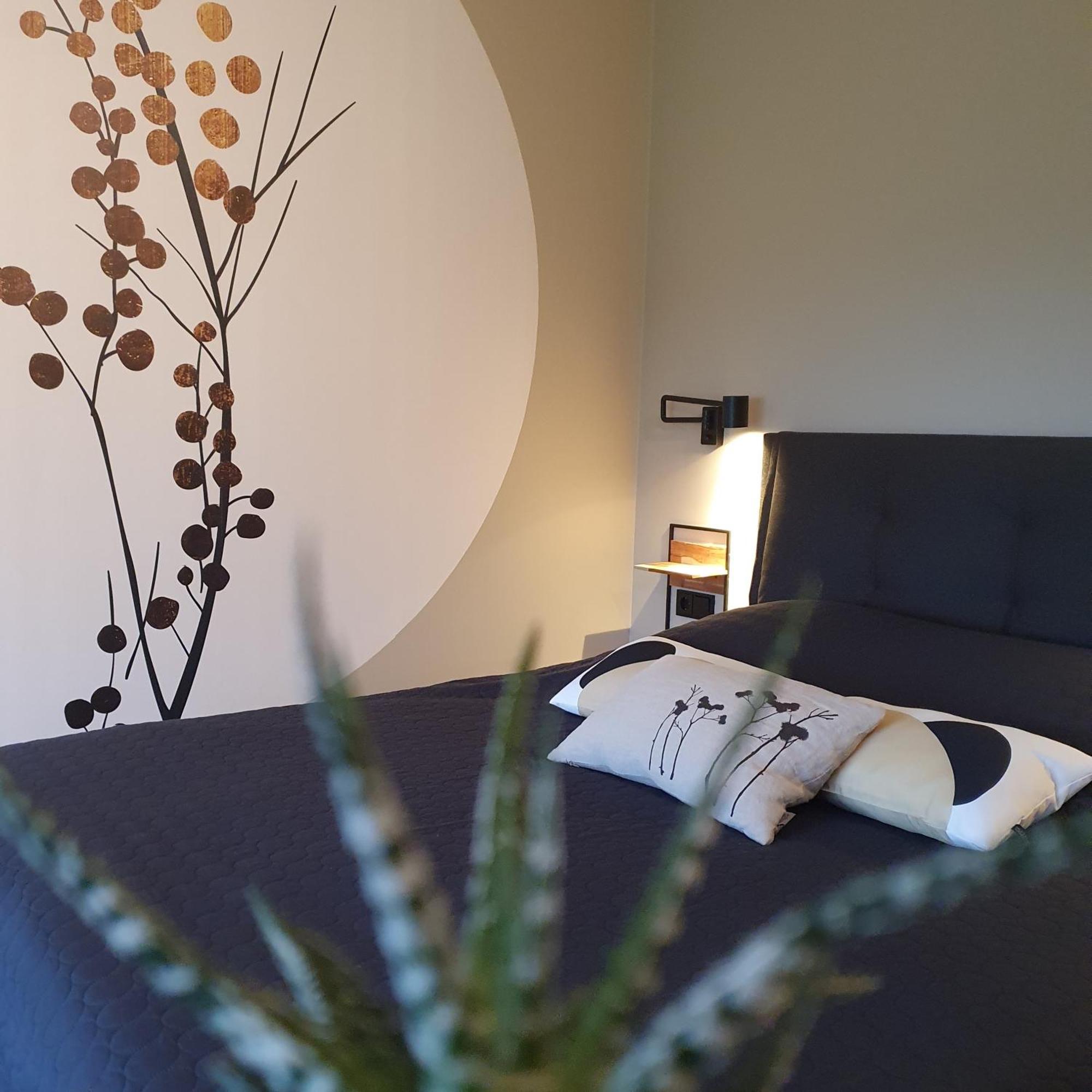 Hippe Schuur Bed and Breakfast Tytsjerk Buitenkant foto