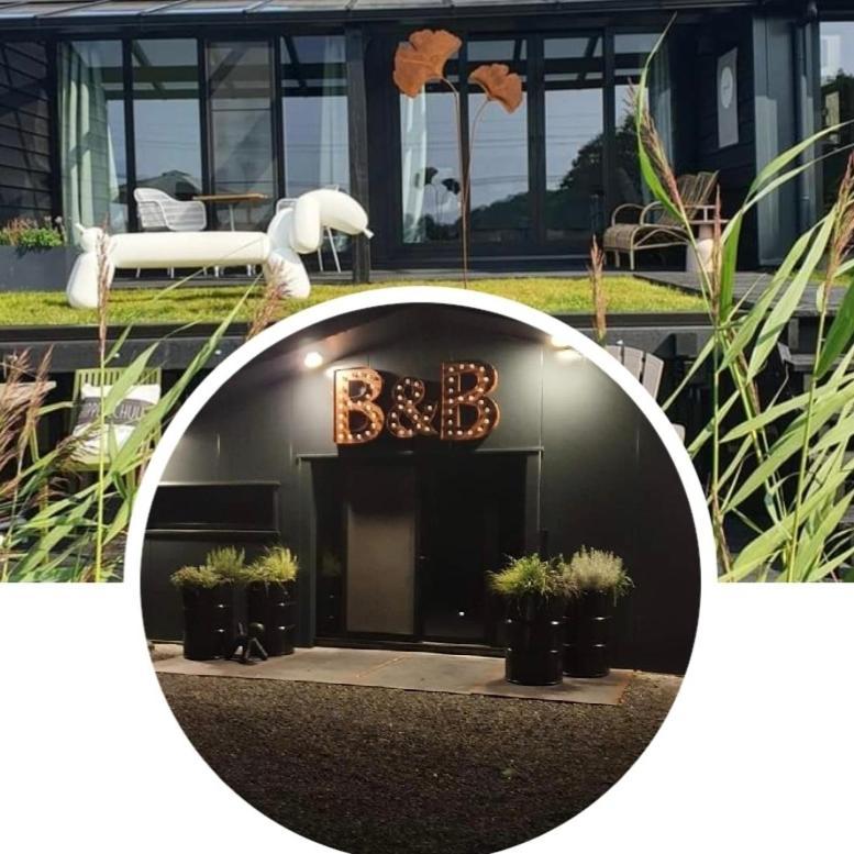 Hippe Schuur Bed and Breakfast Tytsjerk Buitenkant foto